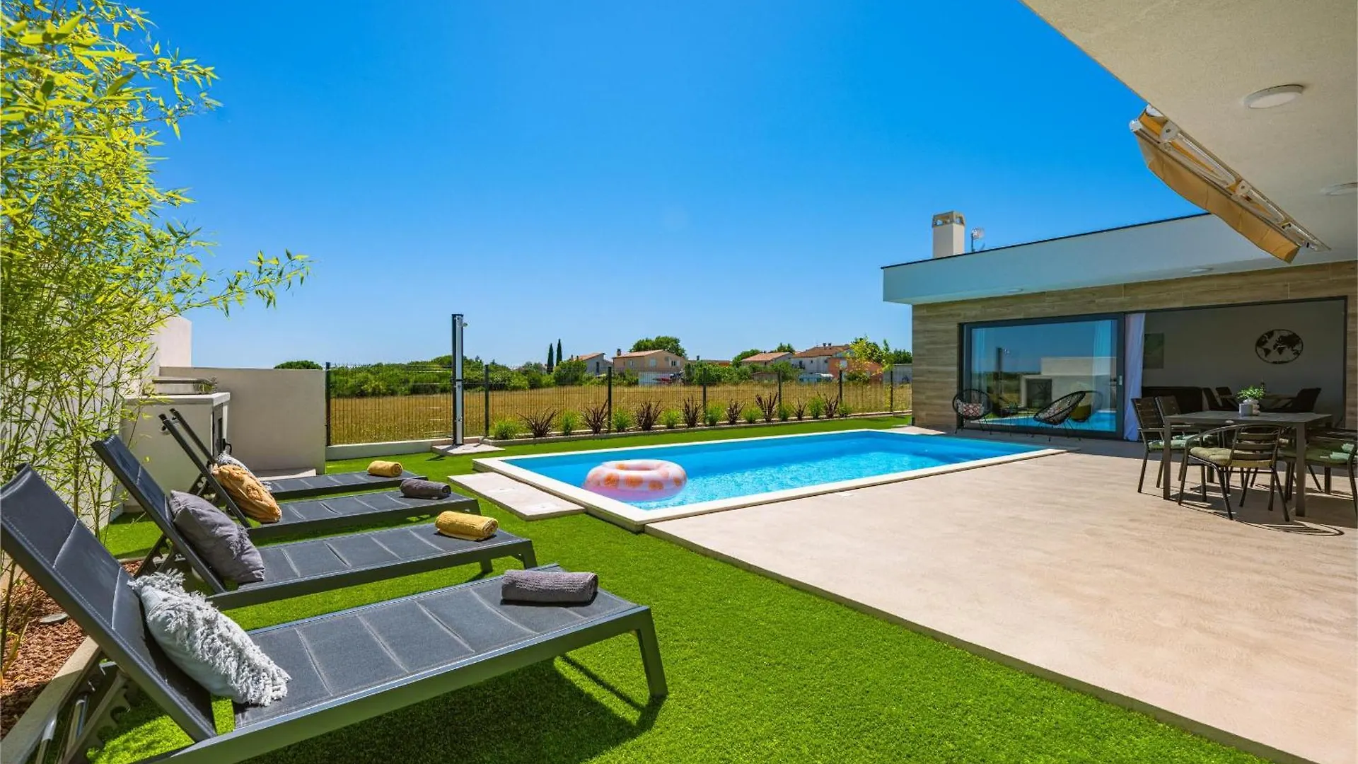 Villa Aura PUY 0*,  Croácia